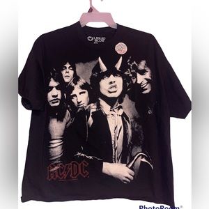 AC/DC band T-shirt